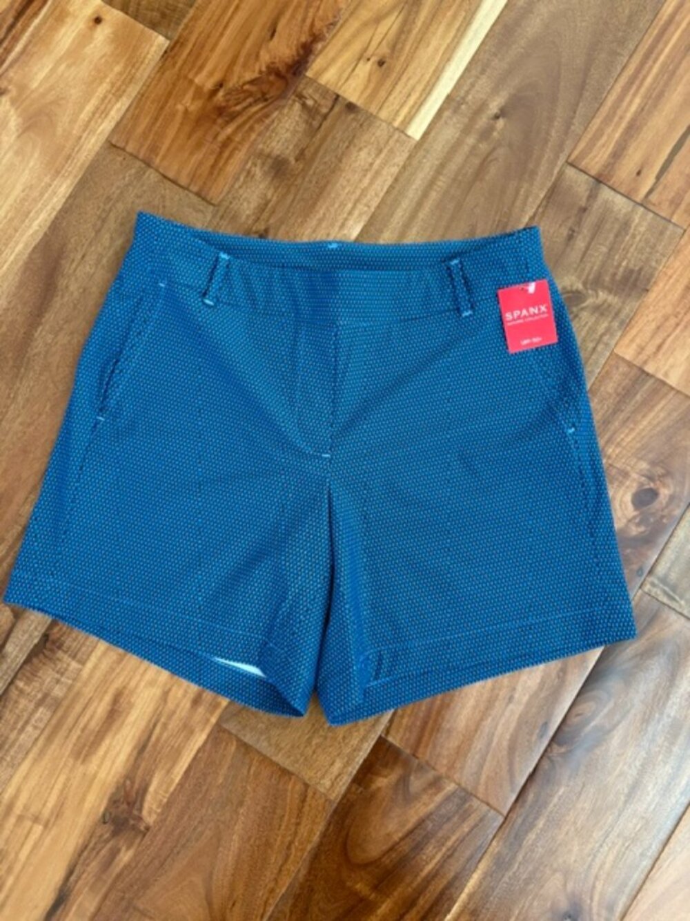 SPANX Sunshine Short 6" NWT